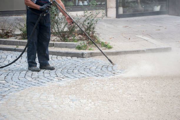 Professional Pressure Washing Services in Cleveland, FL